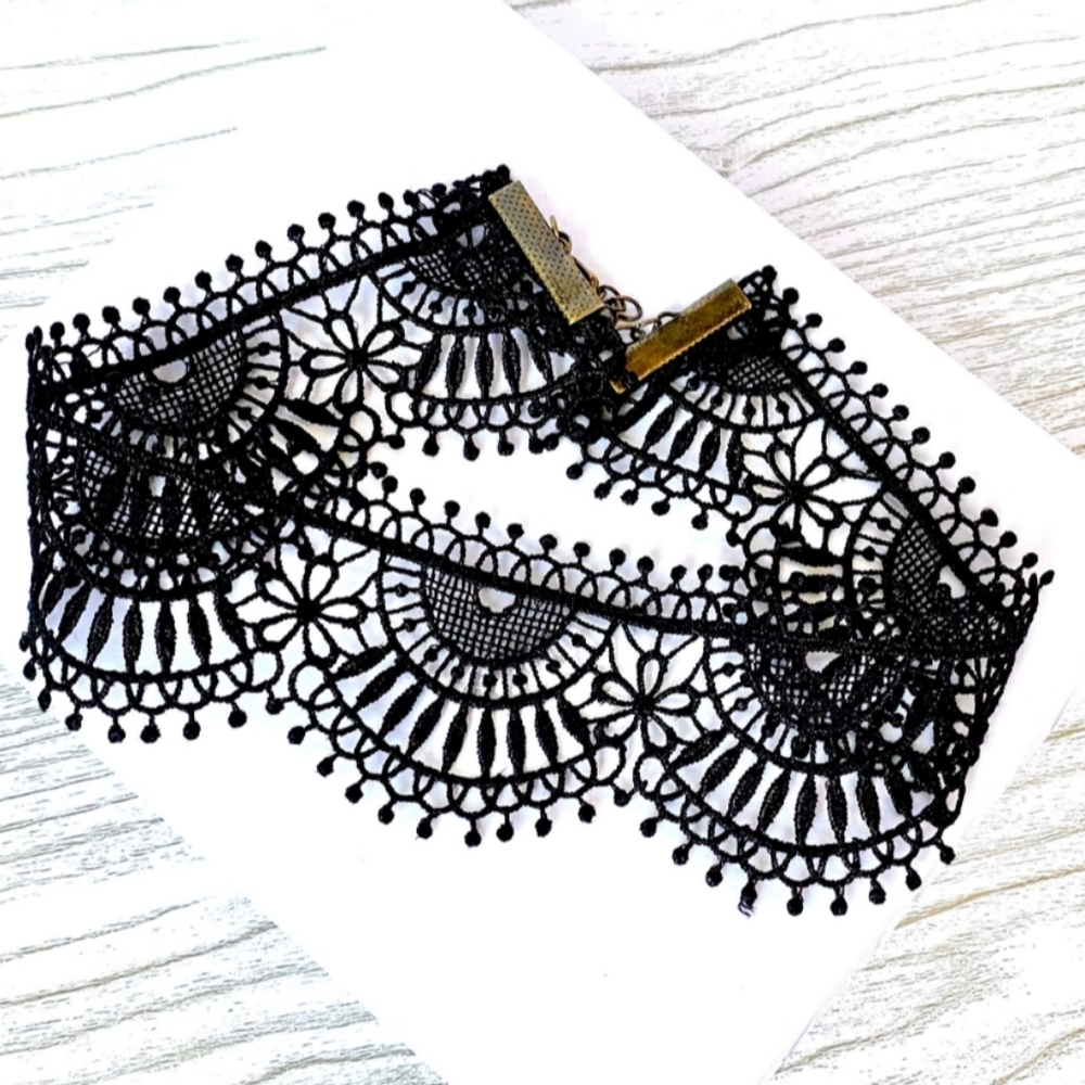 Goth necklace